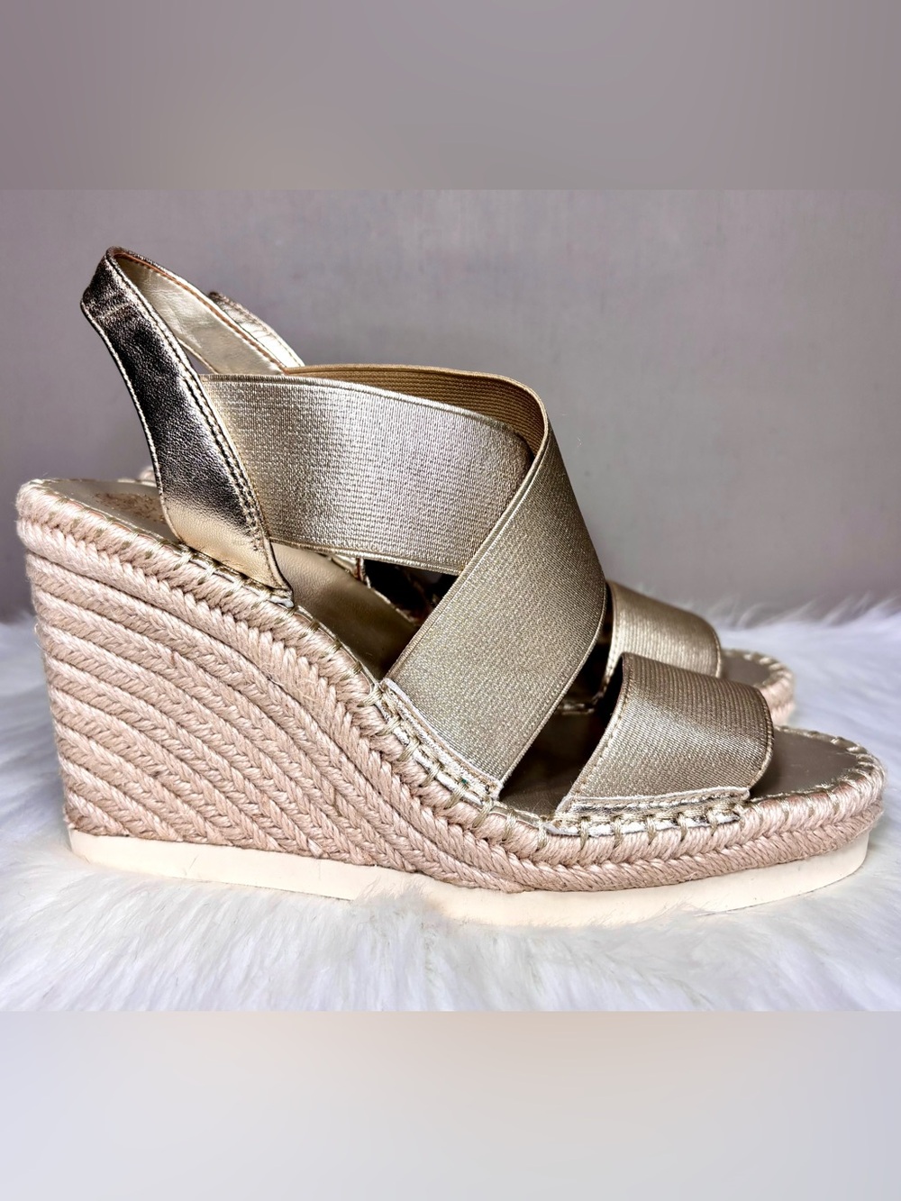 VINCE CAMUTO Metallic Gold Espadrille Platform Slingback Sandals - Picture 3 of 8